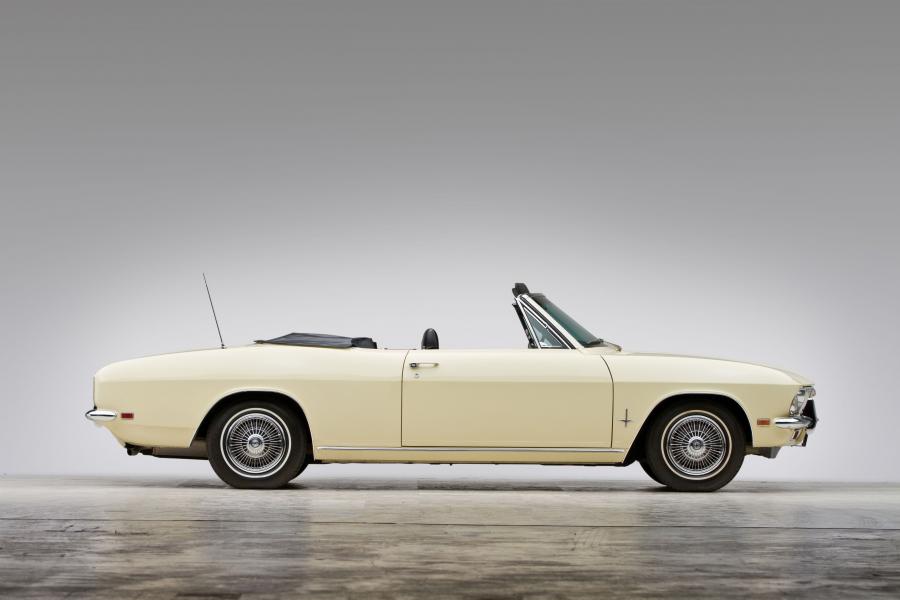  Chevrolet Corvair Monza Convertible Coupe 1969 года  (фото 15 из 18)
